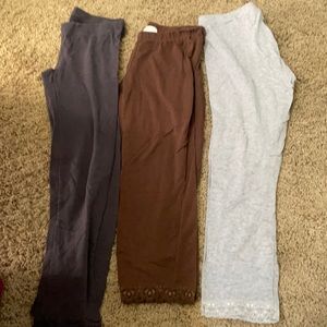 3 pairs of leggings